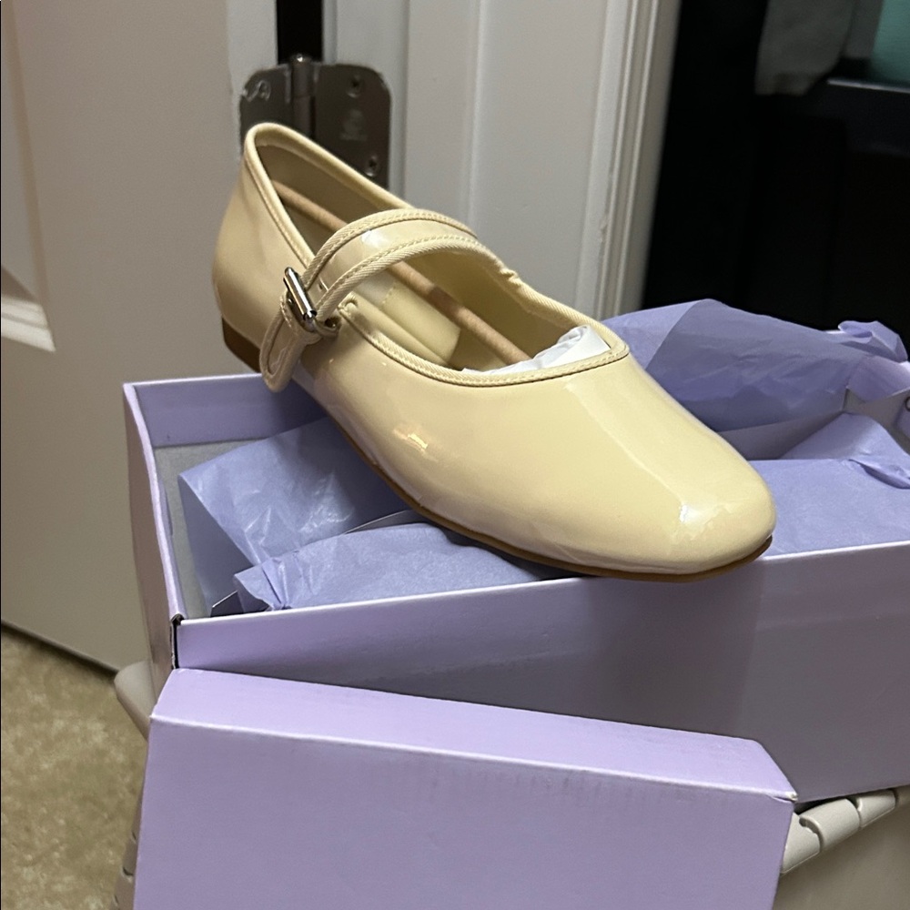 Mary Jane Cream Women's Shoes